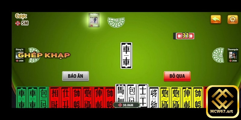 Quy luật chia bài tứ sắc khá đặc biệt so với những thể loại game bài khác